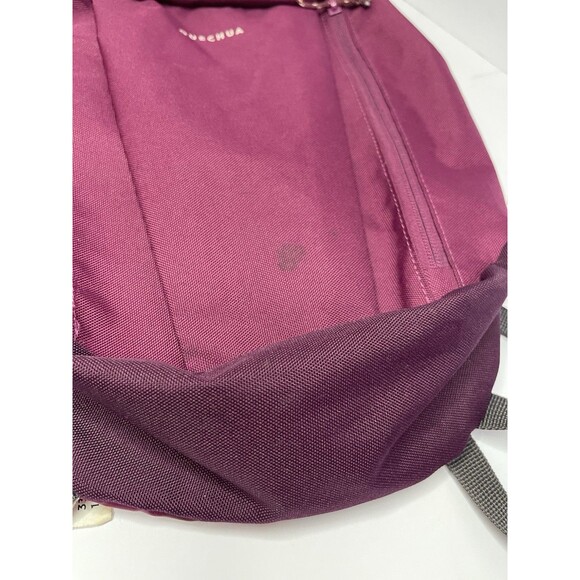 Quechua Decathlon 10L Dark Purple Backpack 14x10" Zip Up FLAW - Picture 2 of 7